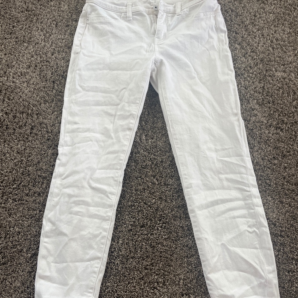 Lila Ryan white skinny jeans